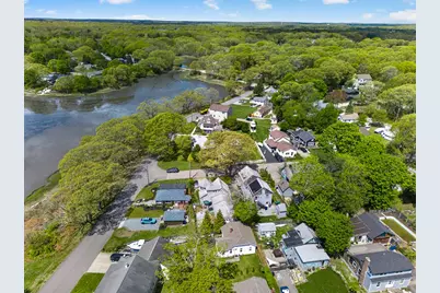 11 Johnson Avenue, North Kingstown, RI 02852 - Photo 33