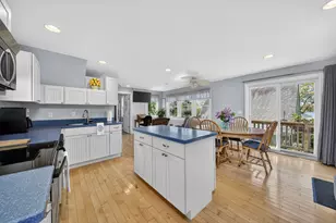 11 Johnson Ave, North Kingstown, RI 02852 - Photo 13