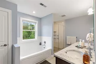 76 Woods Ln, Cranston, RI 02921 - Photo 29
