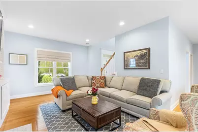 76 Woods Lane, Cranston, RI 02921 - Photo 7