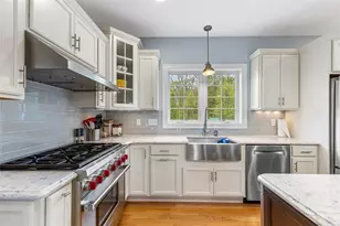 76 Woods Ln, Cranston, RI 02921 - Photo 13