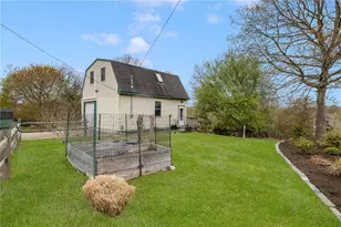 93 Old Succotash Rd, South Kingstown, RI 02879 - Photo 23