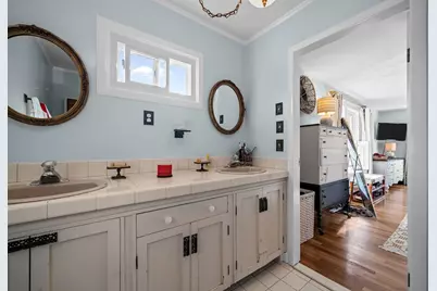95 Saint Paul Street, North Smithfield, RI 02896 - Photo 9