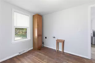 53 Norfolk Rd, Warwick, RI 02886 - Photo 23