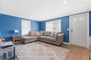 53 Norfolk Rd, Warwick, RI 02886 - Photo 5