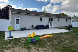 110 Marigold Dr, Warwick, RI 02889 - Photo 41
