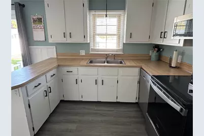 110 Marigold Drive, Warwick, RI 02889 - Photo 11