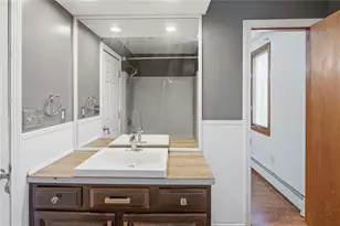 80 Oakside St, Warwick, RI 02889 - Photo 31