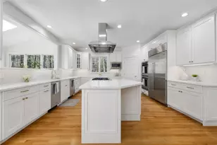 30 Lenihan Ln, East Greenwich, RI 02818 - Photo 17
