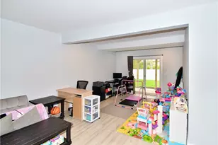 81 Lonsdale St, West Warwick, RI 02893 - Photo 19