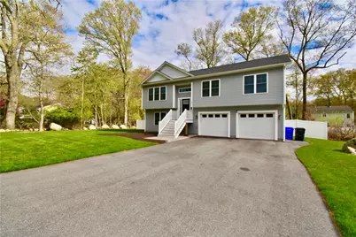 81 Lonsdale Street, West Warwick, RI 02893 - Photo 3