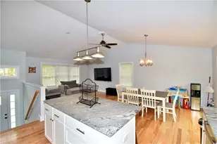 81 Lonsdale St, West Warwick, RI 02893 - Photo 7