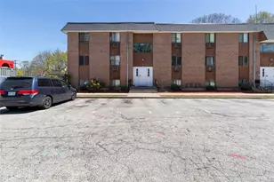 117 John St, Lincoln, RI 02865 - Photo 3
