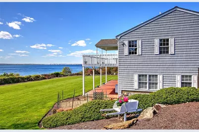 585 Seaside Drive, Jamestown, RI 02835 - Photo 23