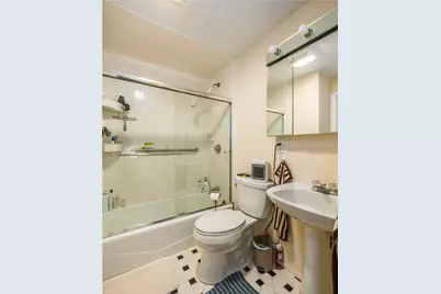 24 Camp Street #13, Providence, RI 02906 - Photo 19