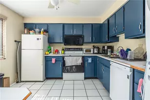 24 Camp St, Providence, RI 02906 - Photo 11