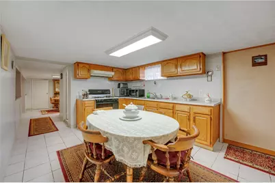 8 No Rose Street, East Providence, RI 02914 - Photo 37
