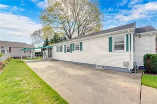 8 N Rose St, East Providence, RI 02914 - Photo 41