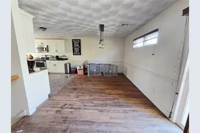 140 Lake View Road, Cranston, RI 02920 - Photo 7