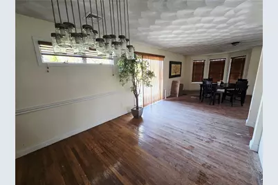 140 Lake View Road, Cranston, RI 02920 - Photo 9