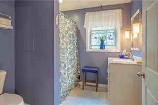 956 Reynolds Rd, Glocester, RI 02814 - Photo 15