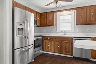 21 Citizen St, Cumberland, RI 02864 - Photo 7