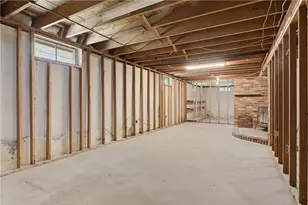 21 Citizen St, Cumberland, RI 02864 - Photo 25