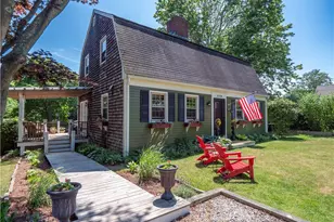 7 Blvd East Blvd, Middletown, RI 02842 - Photo 3