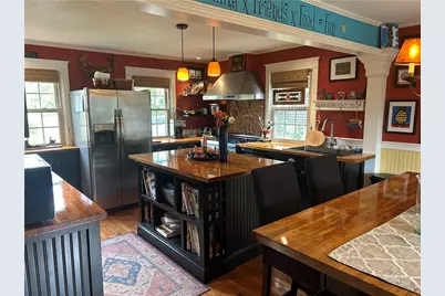 7 Boulevard East Boulevard, Middletown, RI 02842 - Photo 5