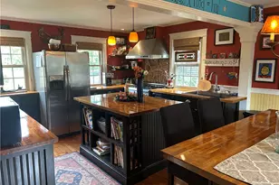 7 Blvd East Blvd, Middletown, RI 02842 - Photo 5