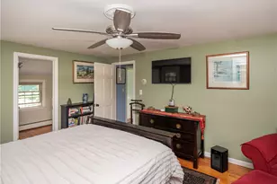 7 Blvd East Blvd, Middletown, RI 02842 - Photo 33