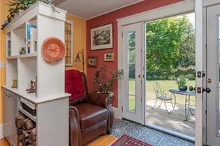 7 Blvd East Blvd, Middletown, RI 02842 - Photo 21