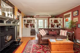 7 Blvd East Blvd, Middletown, RI 02842 - Photo 19