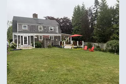 7 Boulevard East Boulevard, Middletown, RI 02842 - Photo 3