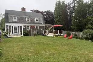 7 Blvd East Blvd, Middletown, RI 02842 - Photo 3