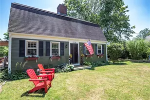7 Blvd East Blvd, Middletown, RI 02842 - Photo 1