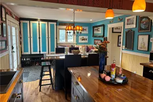 7 Blvd East Blvd, Middletown, RI 02842 - Photo 5