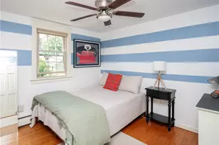 7 Blvd East Blvd, Middletown, RI 02842 - Photo 23
