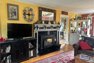 7 Blvd East Blvd, Middletown, RI 02842 - Photo 9