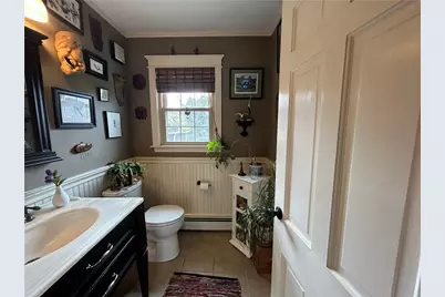 7 Boulevard East Boulevard, Middletown, RI 02842 - Photo 7