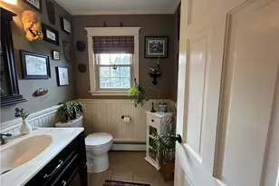 7 Blvd East Blvd, Middletown, RI 02842 - Photo 7