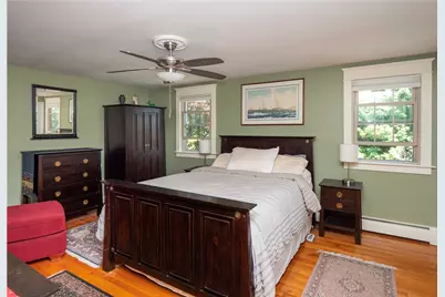 7 Boulevard East Boulevard, Middletown, RI 02842 - Photo 31