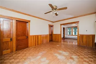 266 Norfolk Ave, Pawtucket, RI 02861 - Photo 17