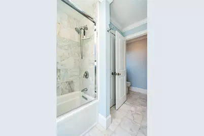 19 Eustis Avenue, Newport, RI 02840 - Photo 31