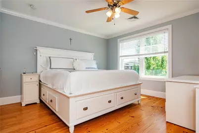 19 Eustis Avenue, Newport, RI 02840 - Photo 27