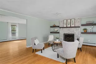 209 Vancouver Ave, Warwick, RI 02886 - Photo 5