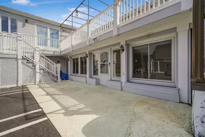 555 Metacom Avenue, Bristol, RI 02809 - Photo 1