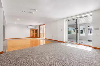 555 Metacom Avenue, Bristol, RI 02809 - Photo 5