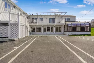 555 Metacom Avenue, Bristol, RI 02809 - Photo 27
