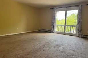 283 Privilege St, Woonsocket, RI 02895 - Photo 9